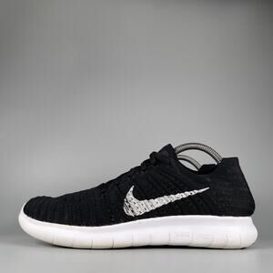 Nike Free RN Flyknit Women's 10 Black White Running Shoes Athletic Sneakers GUC